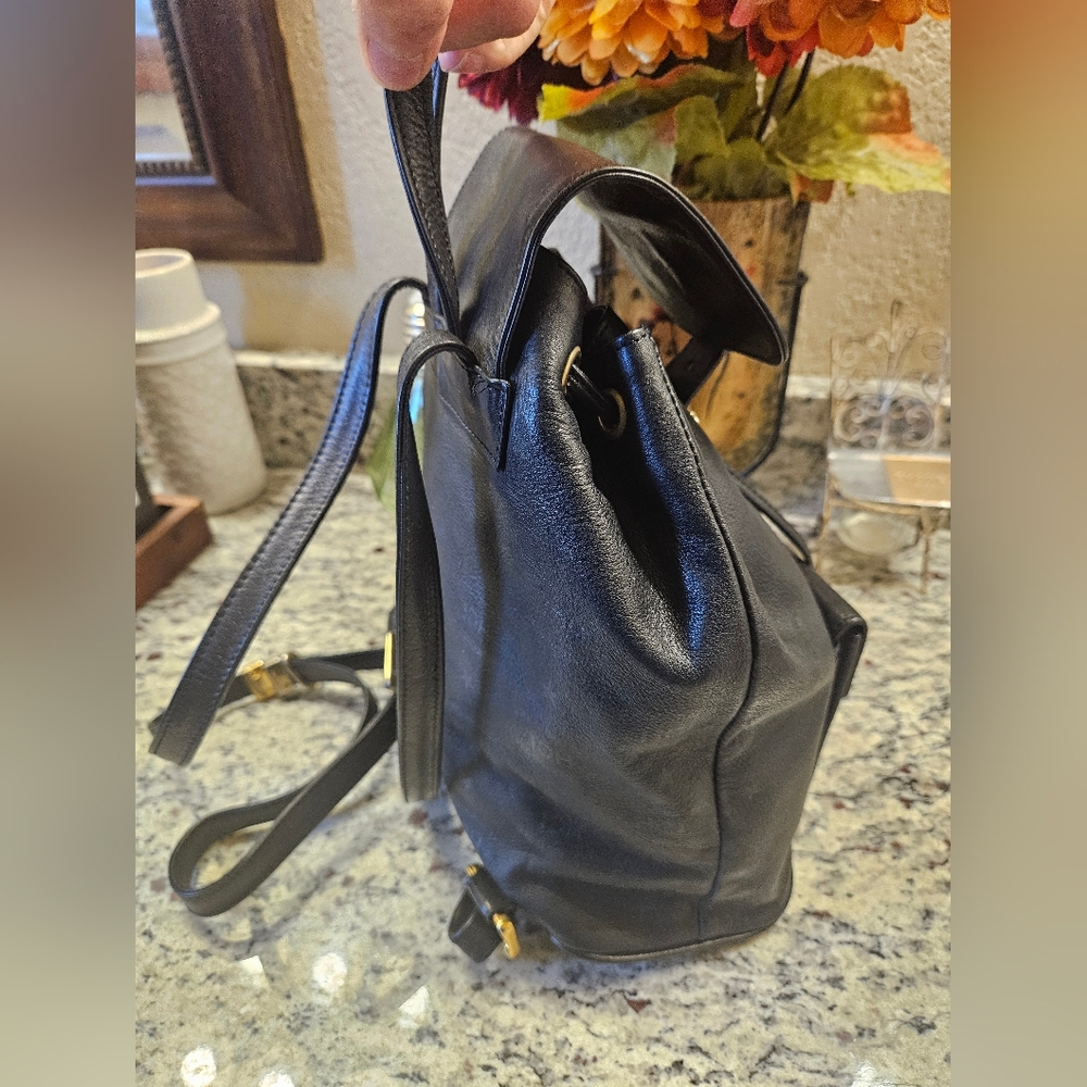 HCL Black Leather Backpack - Picture 7 of 8